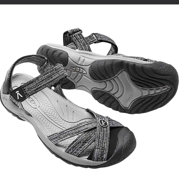 Keen Shoes - Keen Women's Gray & Black Outdoor Sandals